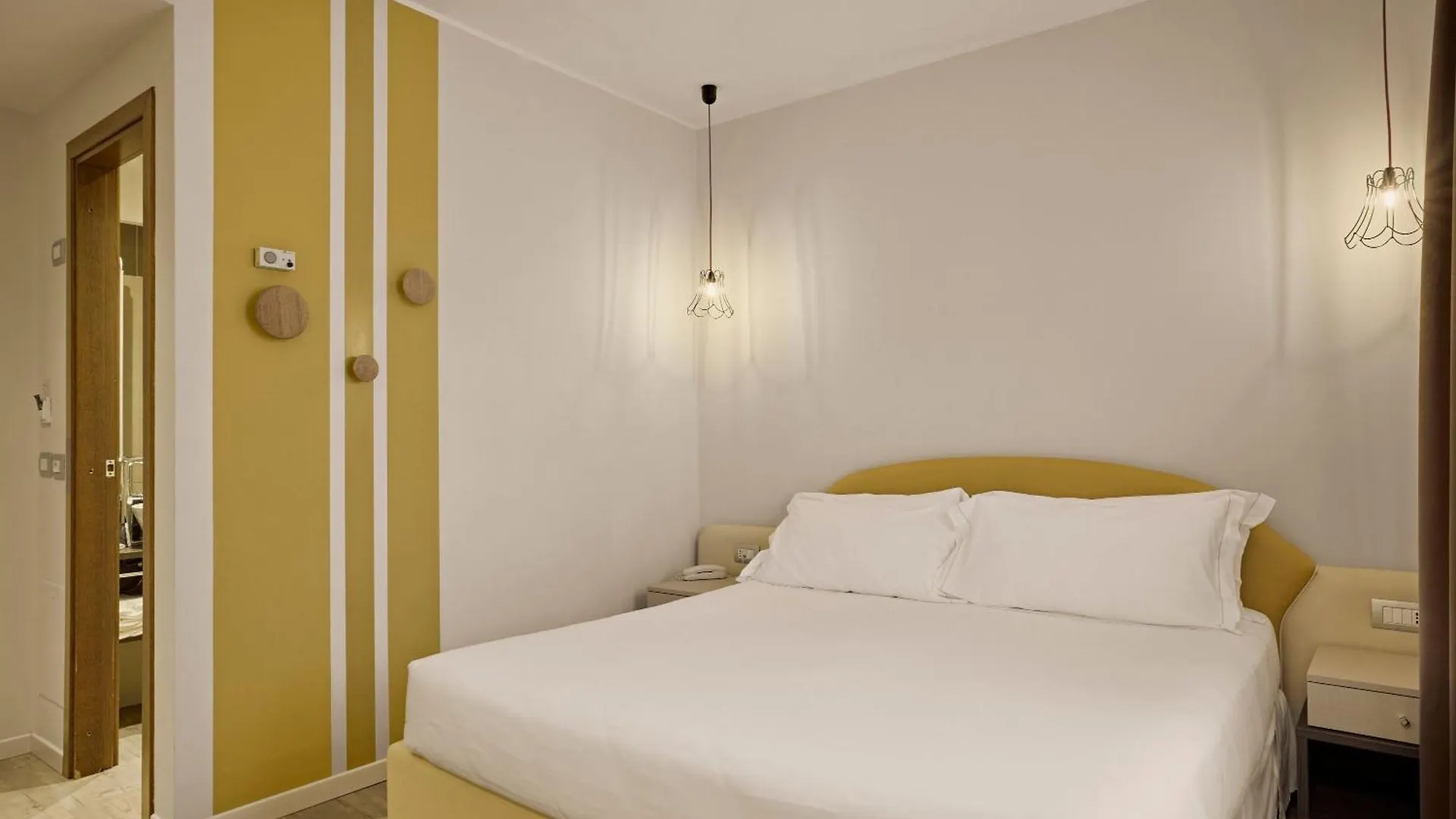לאזיסה Hotel Le Mura איטליה