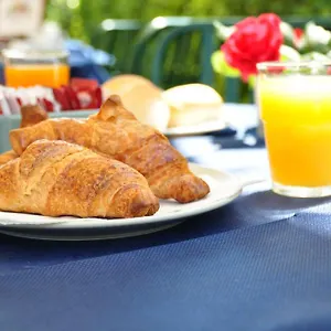 Chiara Bed & Breakfast