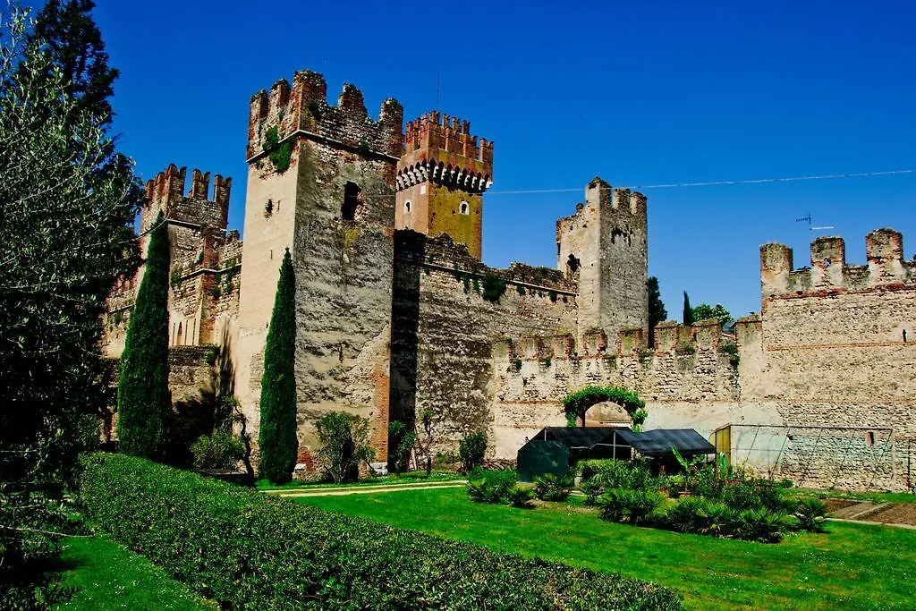 Hotel Le Mura Lazise 3*,