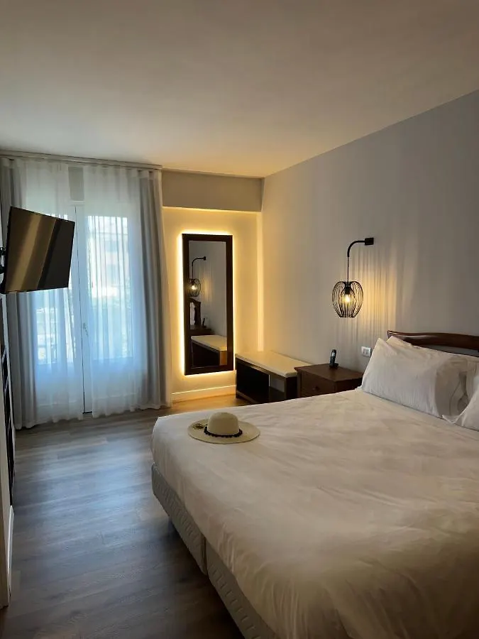 Hotel Le Mura Lazise