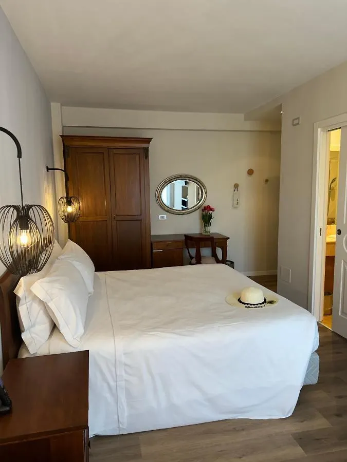 Hotel Le Mura Lazise