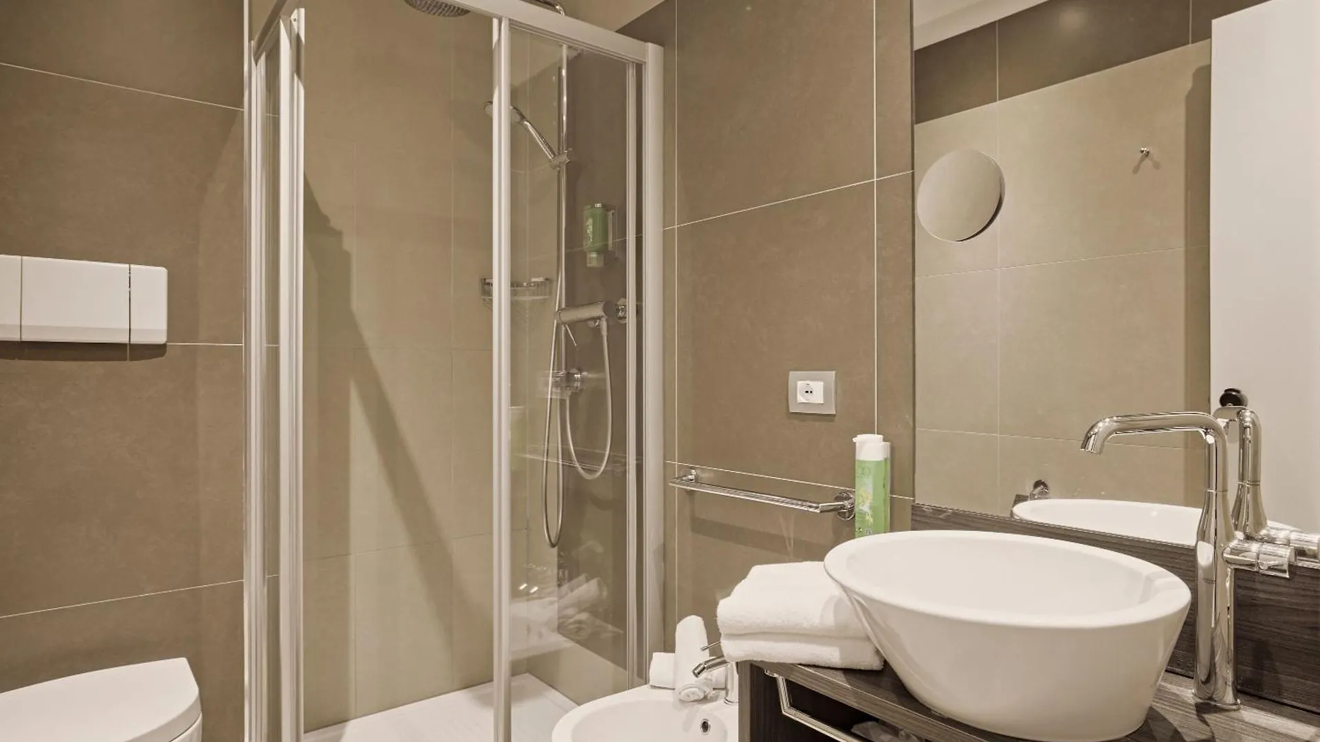 Hotel Le Mura Lazise 3*,  Italië