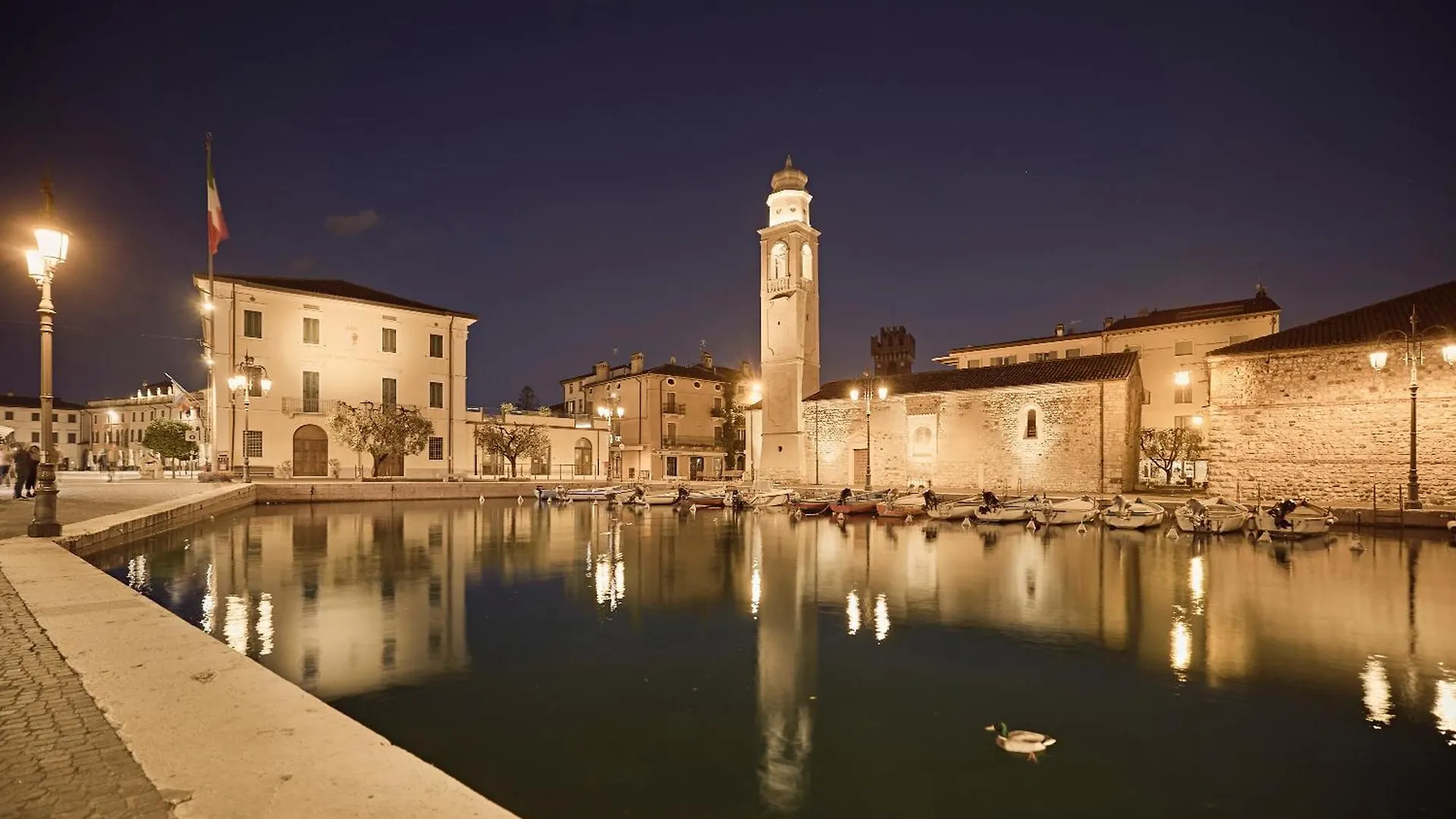 Hotel Le Mura Lazise 3*,  Italia